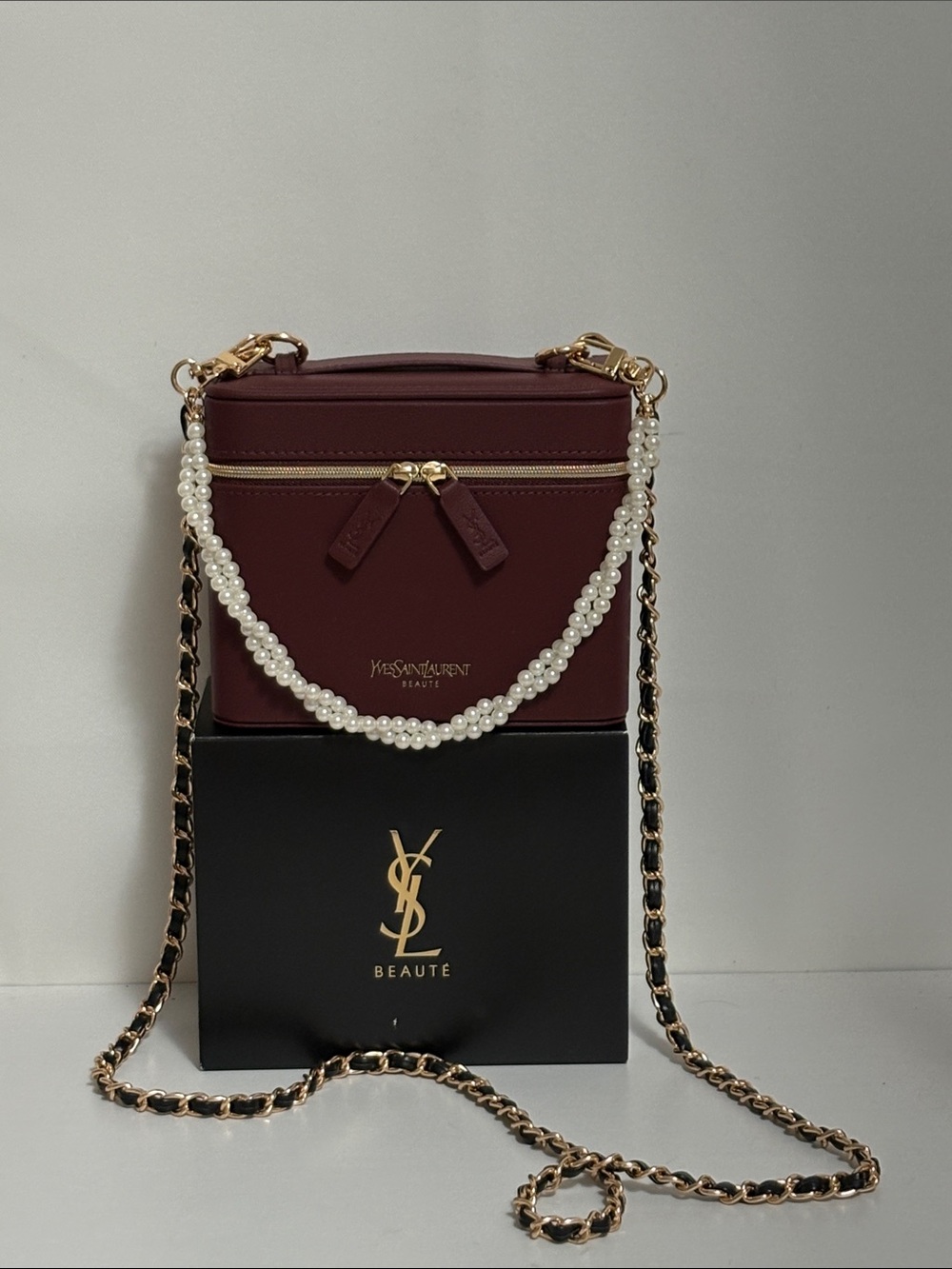 NIB Ysl beauty vanity pouch in to crossbody bag